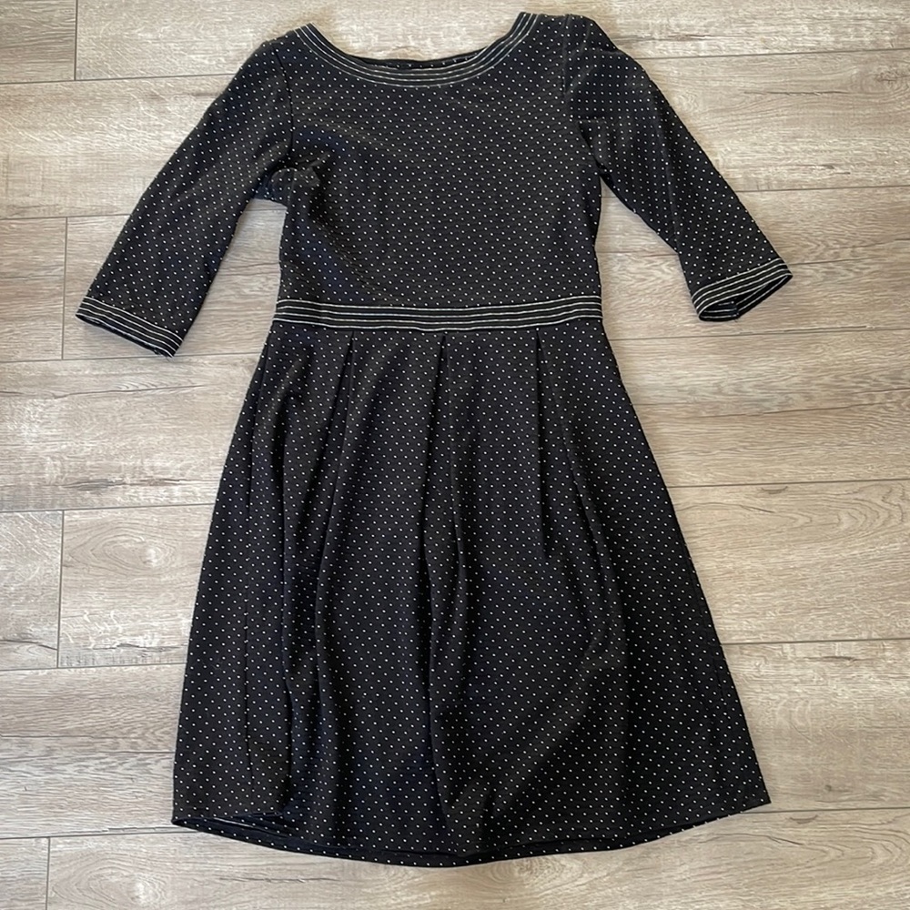 Max Studio small black and white polka dot knee length dress